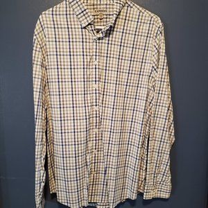 XL Performance Button Down Long Sleeve Shirt